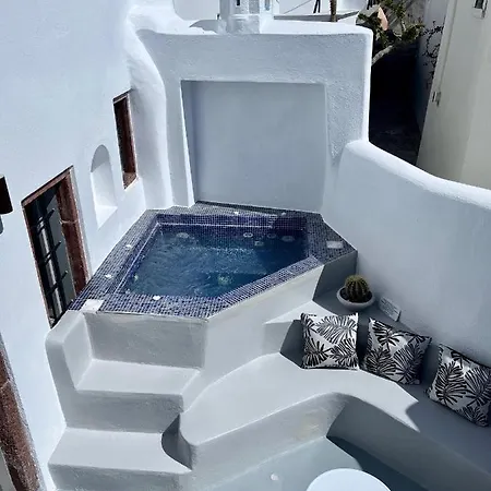 Aidos Santorini * Megalochori (Santorini)