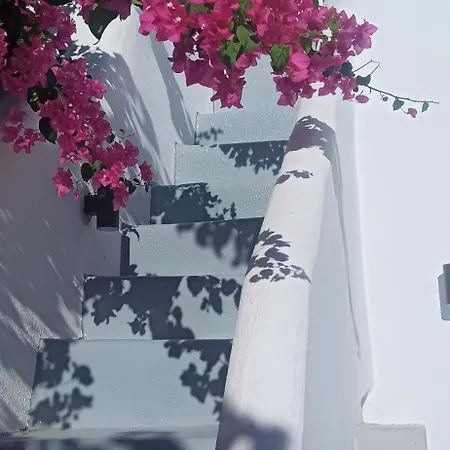 شقة Aidos Santorini *
