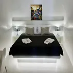 Aidos Santorini アパート *
