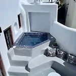 Aidos Santorini * メガロホリ
