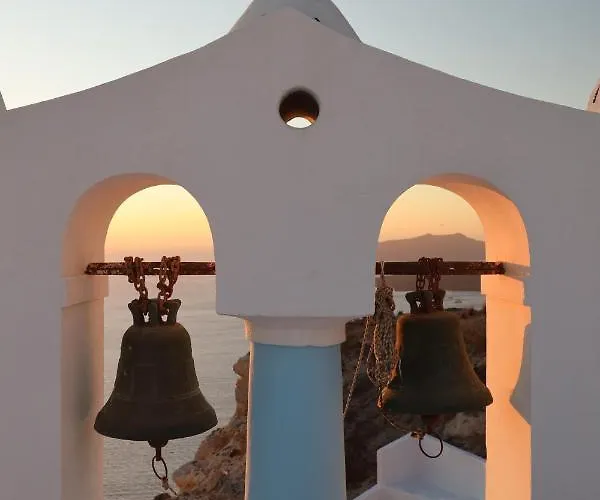 Aidos Santorini メガロホリ