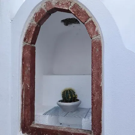 Aidos Santorini